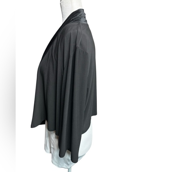 Elegant Black Women's Bolo Jacket - Picture 4 of 5